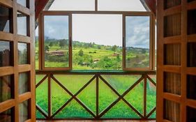 Hotel Chalets Los Volcanes